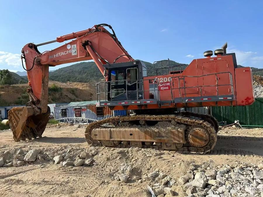 Japan Gebruikte Hitachi graafmachine 120 ton te koop tweedehands EX1200 Jindongyu Machinery