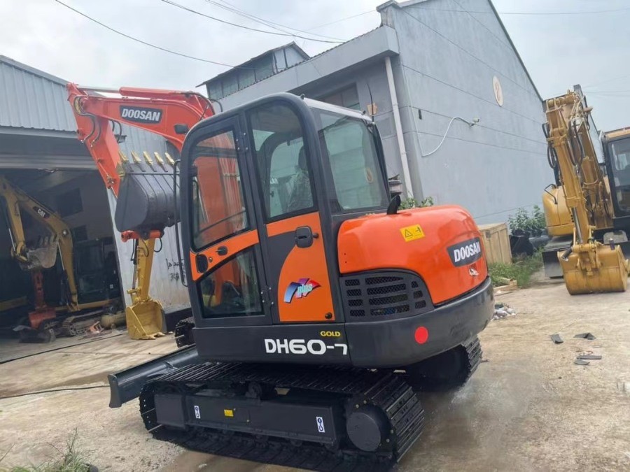 Korea Gebruikte Doosan graafmachine te koop tweedehands DH60-7 Jindongyu Machinery
