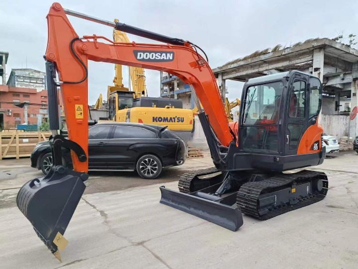 Korea Gebruikte Doosan graafmachine te koop Tweedehands DX55 Jindongyu Machinery